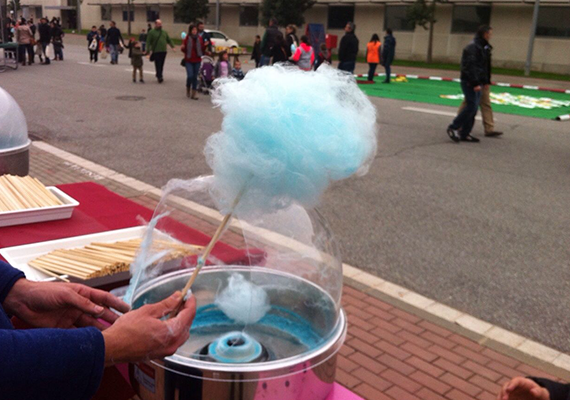 Carrito de algodón dulce para eventos en Valencia