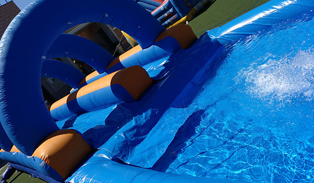 Hinchable Deslizadora Doble Maratón